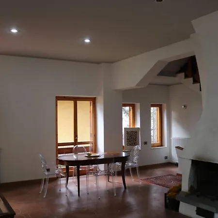 Lo Chalet Della Antica Locomotiva Camigliatello Silano